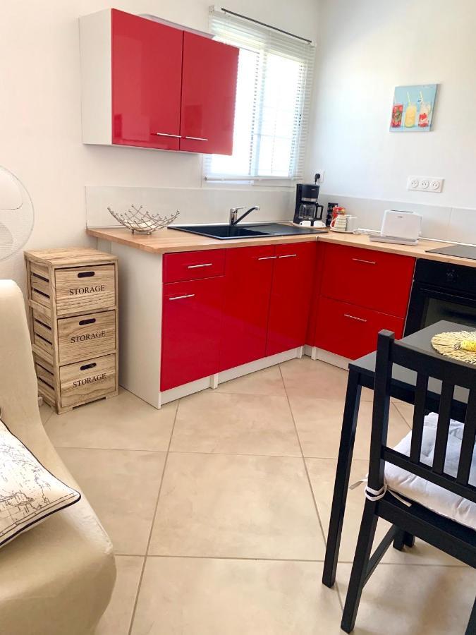 Haut De Villa Entre Mer Et Campagne Hyeres Bagian luar foto