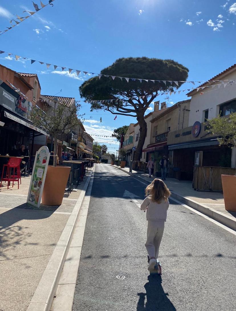 Haut De Villa Entre Mer Et Campagne Hyeres Bagian luar foto